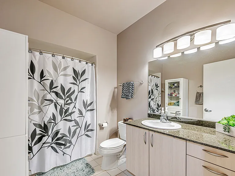 1 Mandalay Pl #1808 — Photo 19