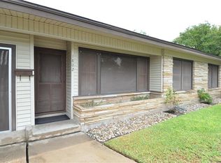 1802 Aggie Ln, Austin, TX 78757