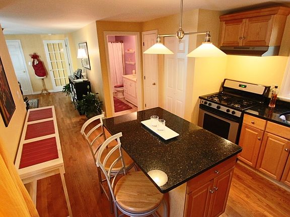5th image of 74 Essex St #1