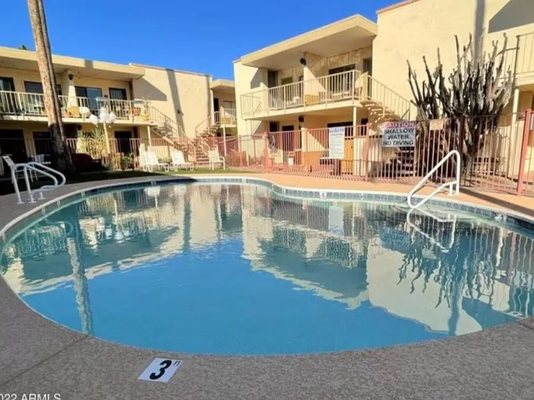 Community pool
