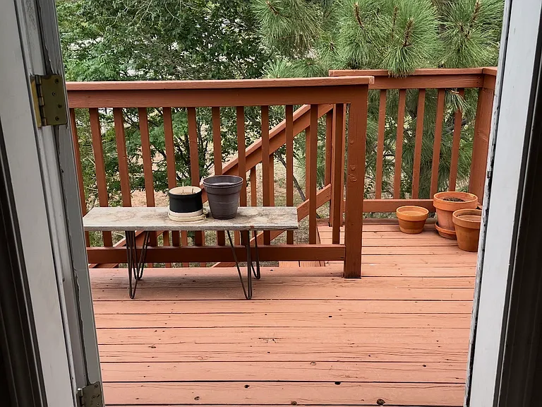 3 Snowline Rd #B — Photo 4