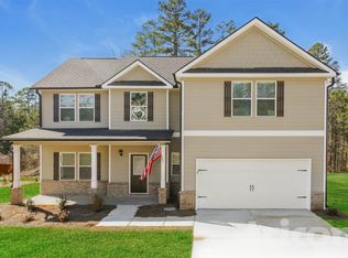 831 Bryson Lake Cir, Douglasville, GA 30134