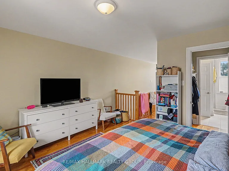 34 Lewis St — Photo 23