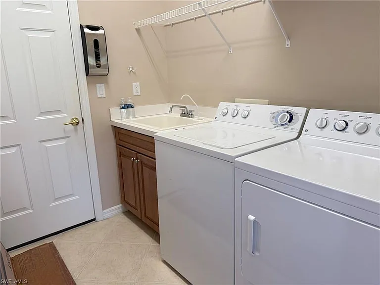 3515 Grand Cypress Ct — Photo 12