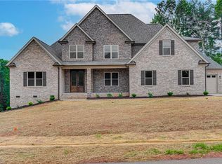 8593 San Marino Ct, Oak Ridge, NC 27310