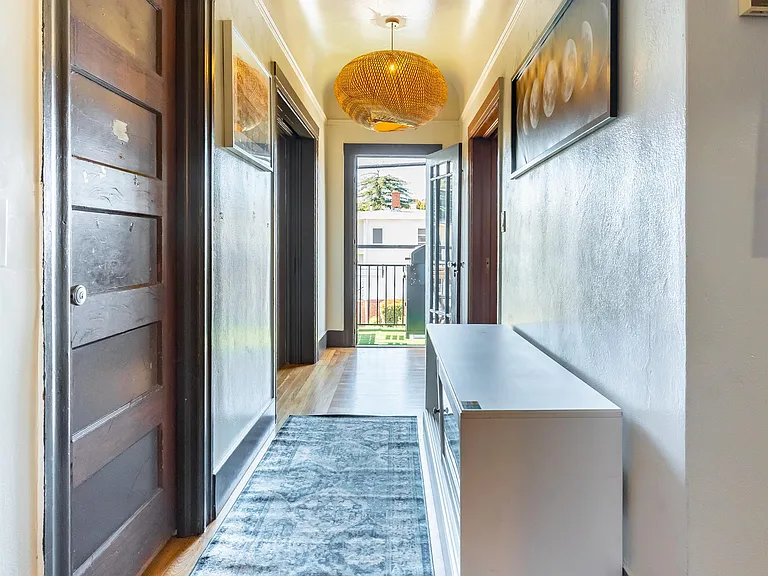2427 Ellsworth St — Photo 23