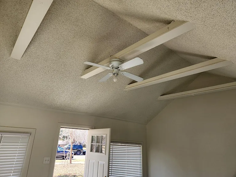 2304 S Williams St — Photo 21