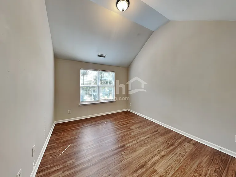 5716 Parkstone Dr — Photo 24