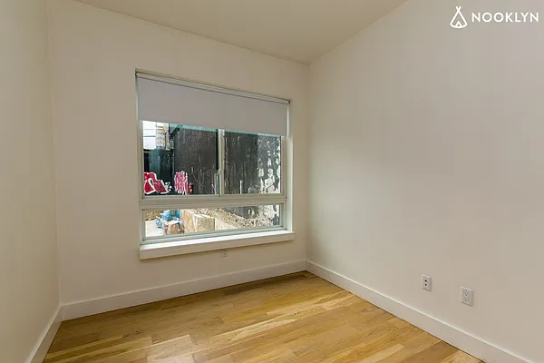 Rented by Nooklyn NYC LLC | media 126