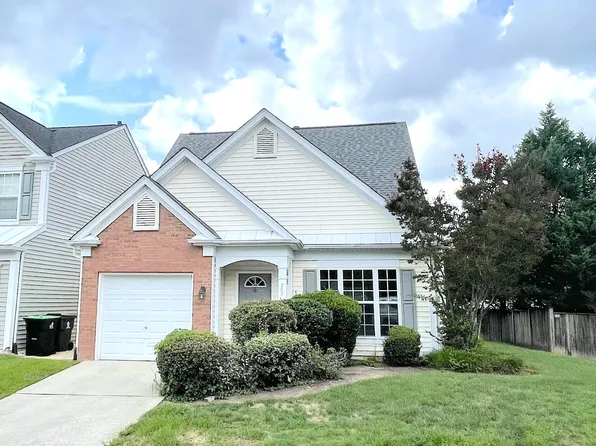 207 Mannington Dr, Morrisville, NC 27560