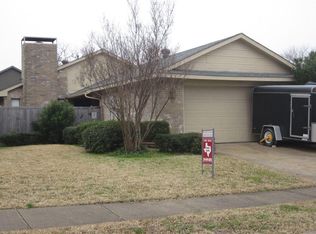 2000 Verlaine Dr, Carrollton, TX 75007