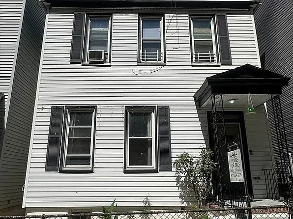 41-42 52nd St #1, Woodside, NY 11377