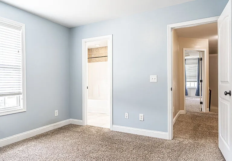 216 Tipperary St — Photo 22