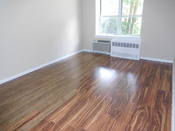 3rd image of 139-81 35th Ave #5K