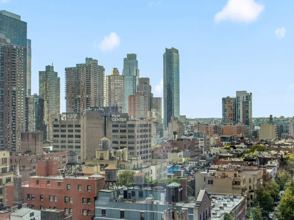 247 West 46th Street image 2 of 11