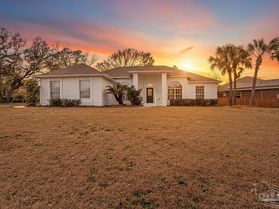 1st image of 2409 Sweetheart Ln