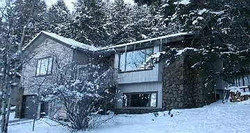 230 Spruce Dr — Photo 1