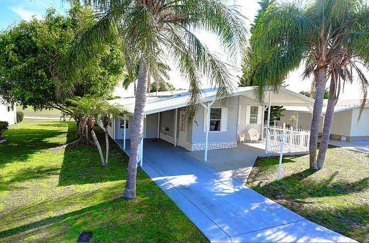 1st image of 1011 Royal Palm Dr