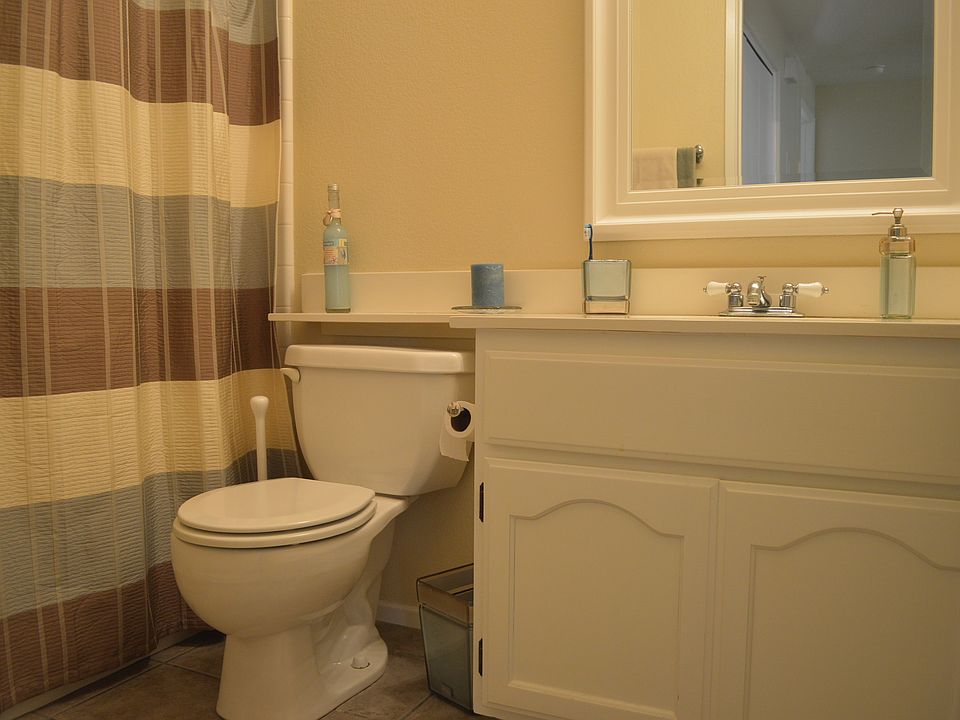Second bathroom