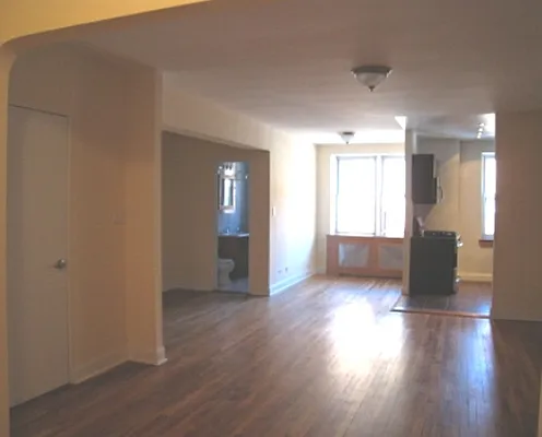 Rented by Metropolitan Equities | media 14