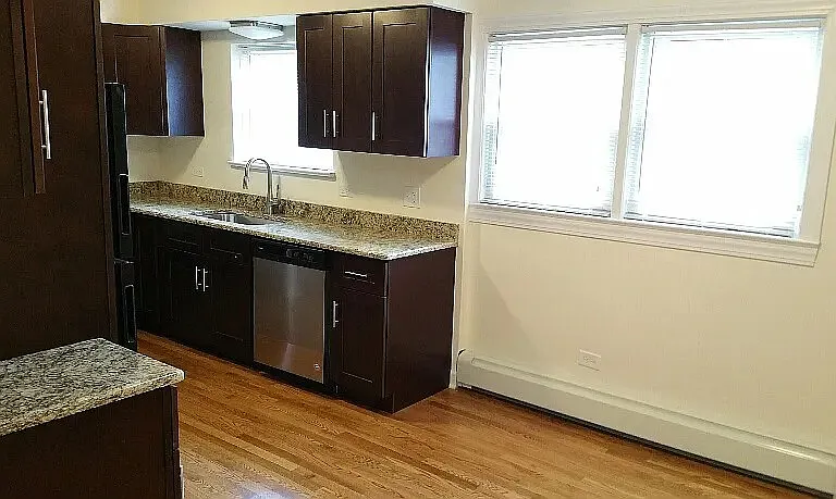 312 Custer Ave #2 — Photo 7