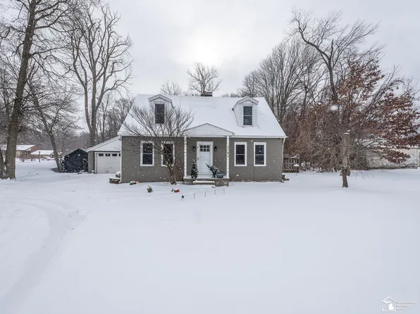 3193 W Temperance Rd, Temperance, MI 48182