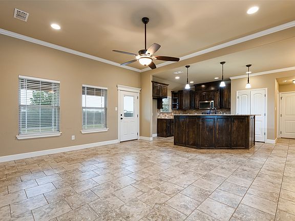5th image of 272 Hondo Rd