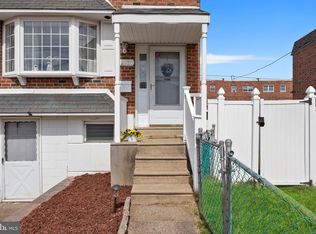 12736 Kenny Rd, Philadelphia, PA 19154
