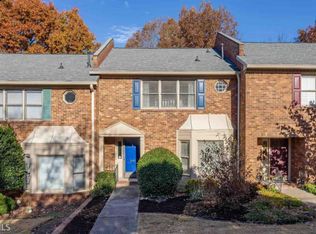 6145 Windsor Trace Dr, Peachtree Corners, GA 30092