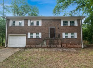 1114 Pine Mountain Dr, Forest Park, GA 30297