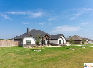 1443 Four Sixes Ranch Rd, Salado, TX 76571