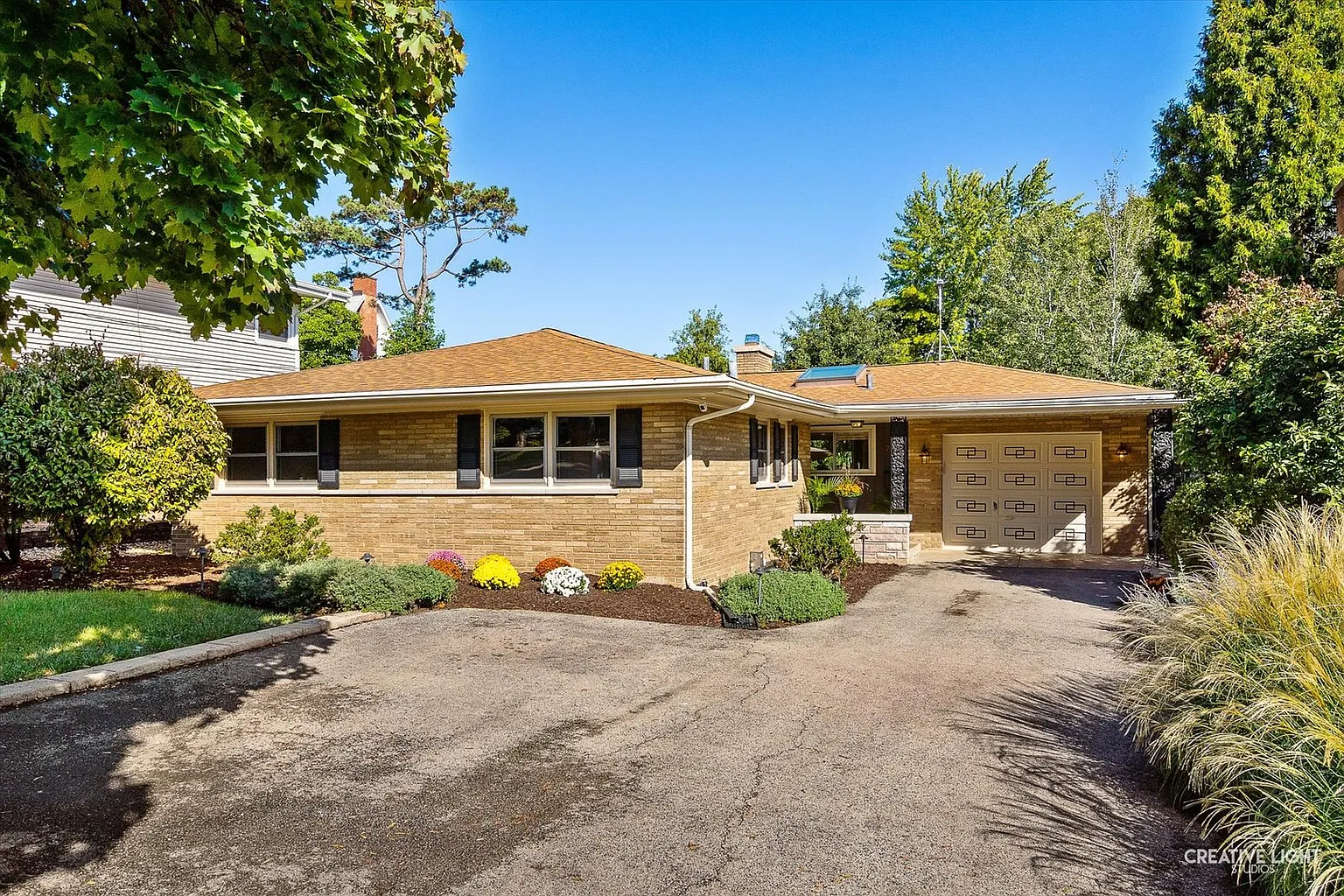 786 Hill Ave photo 1