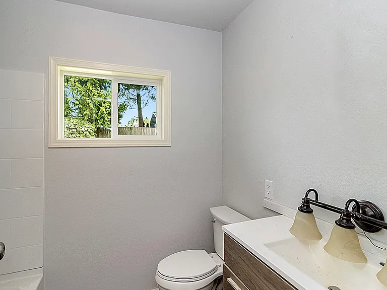 2325 Cherry Rd #B — Photo 11