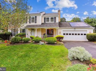 927 Pointer Ridge Dr, Gaithersburg, MD 20878