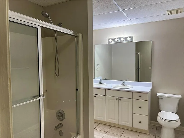 2476 Sewell Mill Rd — Photo 38