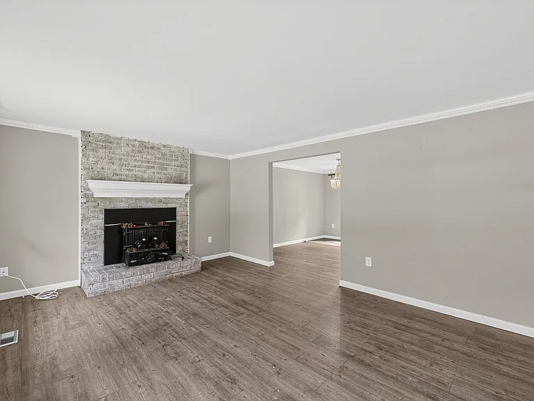 4419 S Shore Dr — Photo 4