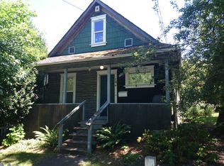 704 27th Ave, Seattle, WA 98122