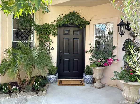37849 Bear View Cir, Murrieta, CA 92562