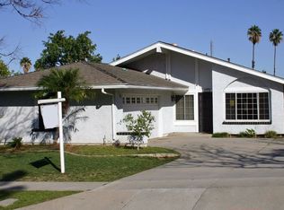 2147 Applegate Dr, Corona, CA 92882