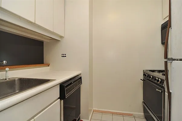 Sold by Citi Habitats | media 12