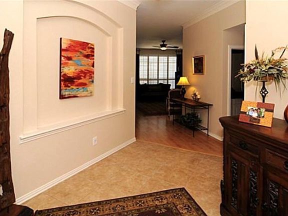 3rd image of 4649 Baldwin Ln