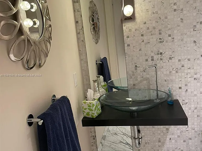 200 Biscayne Boulevard Way #1107 — Photo 11