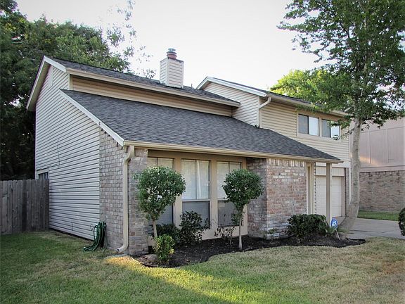 3rd image of 16706 Running Quail Ct