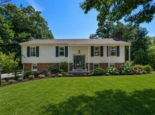23 Inland Rd, Marion, MA 02738