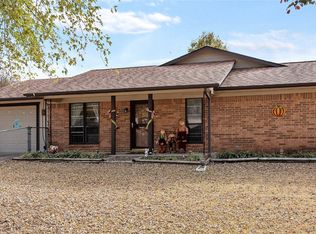 124 Plainview Dr, Hulbert, OK 74441