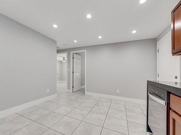 2nd image of 2318 Bassler St APT A