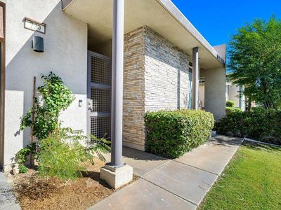 730 Equinox Way, Palm Springs, CA, 92262