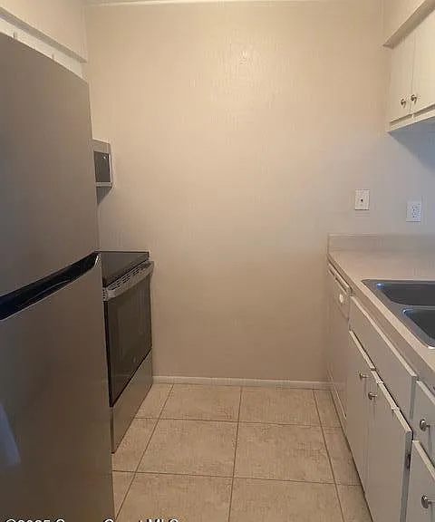 3261 Beach View Way — Photo 6