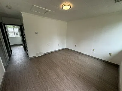 216 Summit St — Photo 2