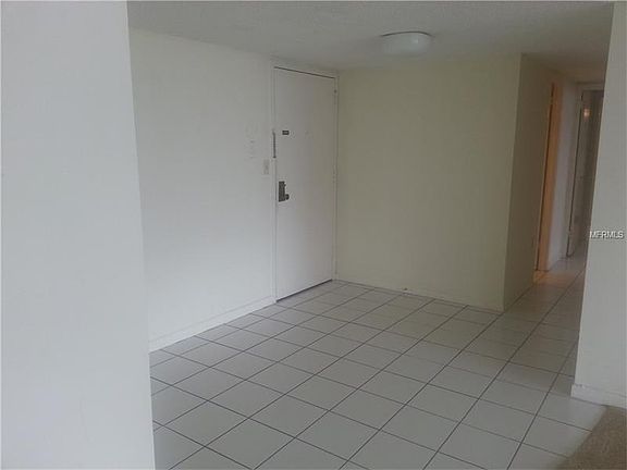 3rd image of 644 Island Way APT 605